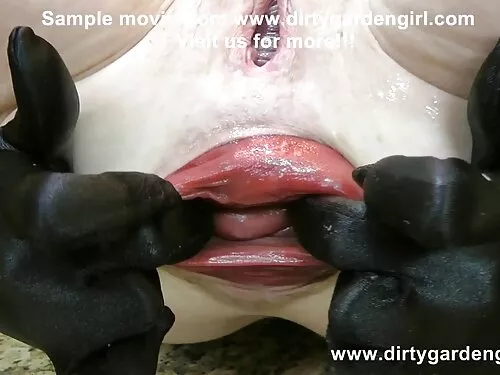 امرأة سمراء الآسيوية ...