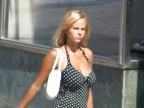 فتاة مواقع افلام سكس ...